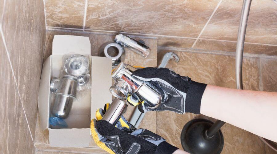 Expert Emergency Roof Repairs services in Irvine, KY